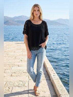 Ella Moss Black Lace Back Mixed Media Scoop Neck Top